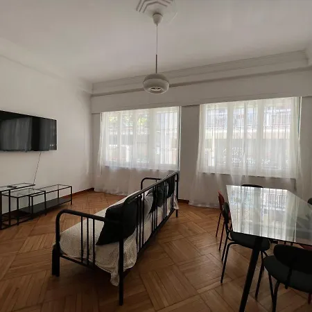 Apartment Kefihome G *